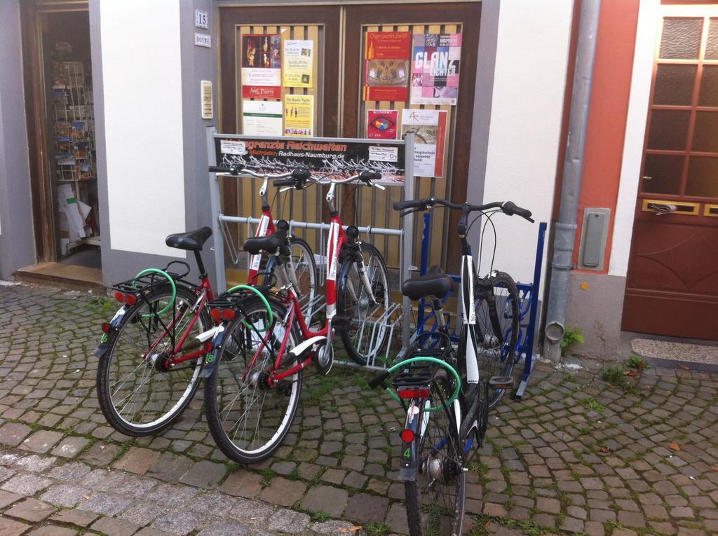 3 Wunderschoene Ferienwohnungen Kornhoff Naumburg  Quarto foto